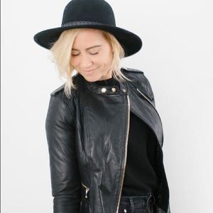 gigi pip • primrose black hat